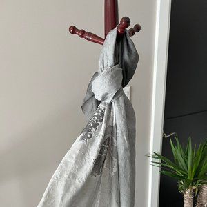 Silky Scarf Silver with floral print